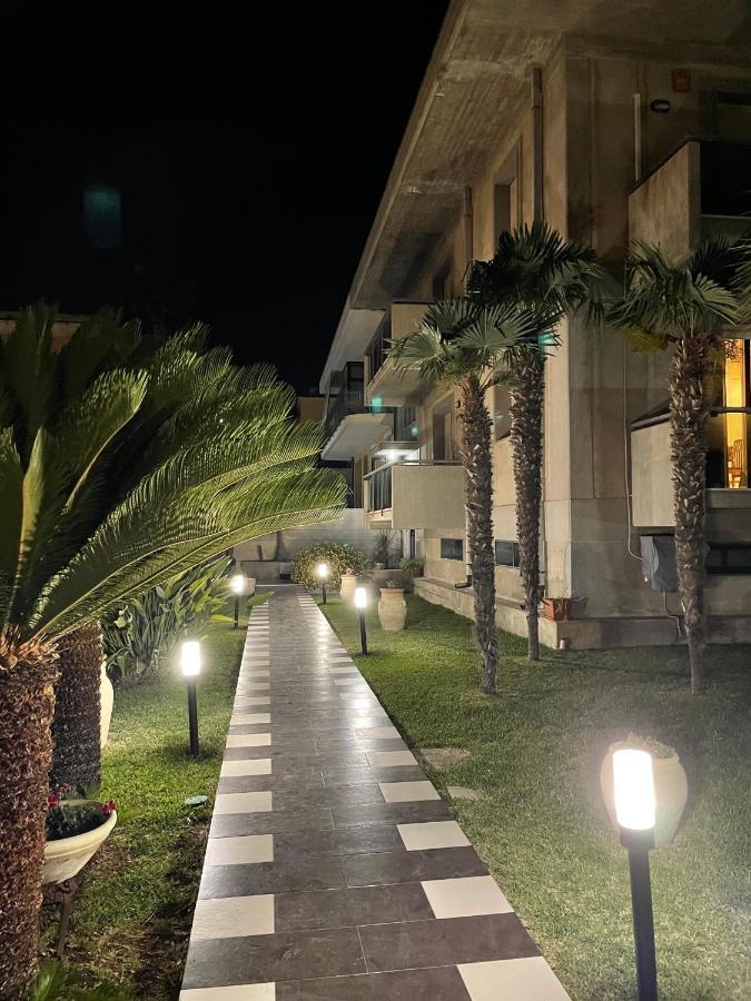 Casa Vacanze Geltrude Avola Exterior foto