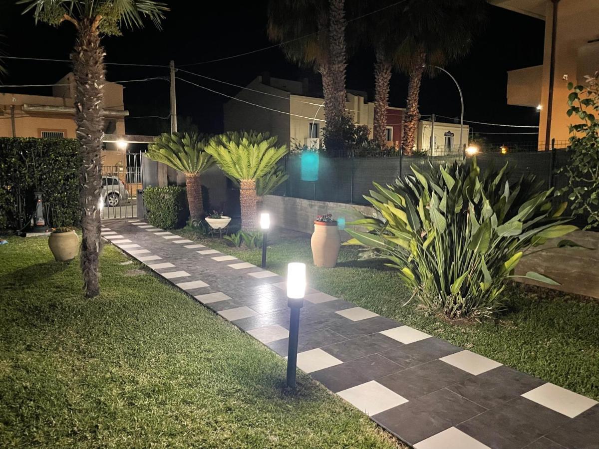Casa Vacanze Geltrude Avola Exterior foto
